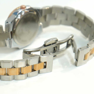 Montre Olga luxueuse